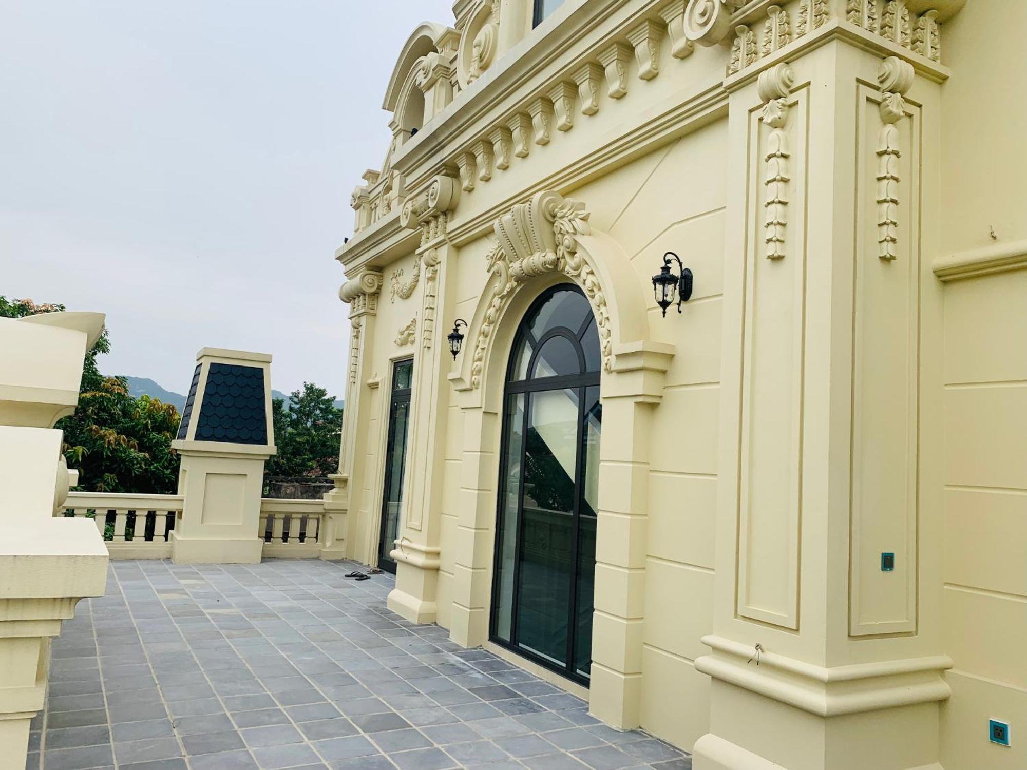 Dinh Gia Home Villa & Resort Ninh Bình Rum bild
